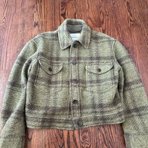 Wilfred Free Olive and Brown Wool Jacket
Autumn Shirt Jacket - size S